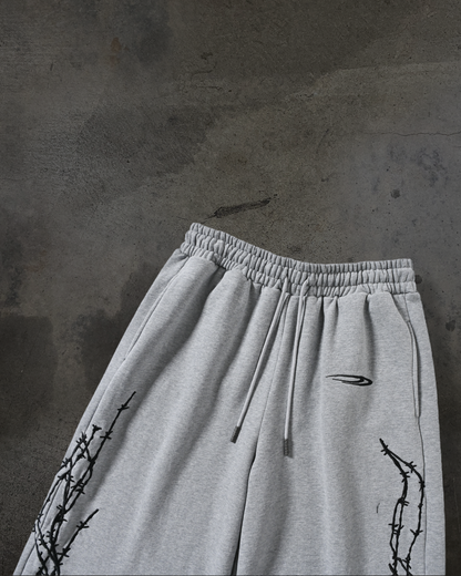 ATHLETIC BARBED SWEATS (HEATHER GREY)