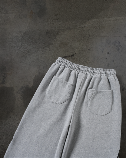 ATHLETIC BARBED SWEATS (HEATHER GREY)