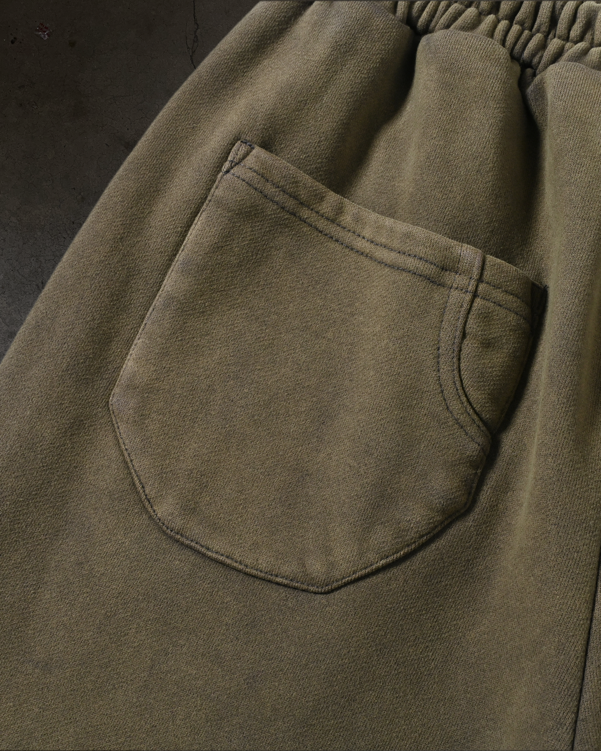 ATHLETIC BARBED SWEATS (ASH)