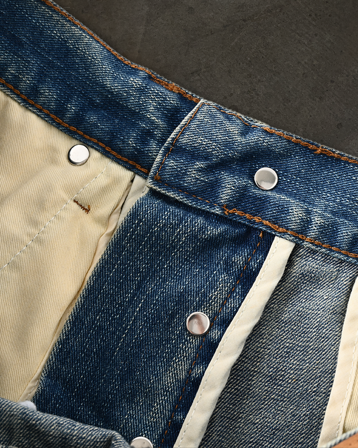 SLUB REPAIRED DENIM (LIGHT WASH)
