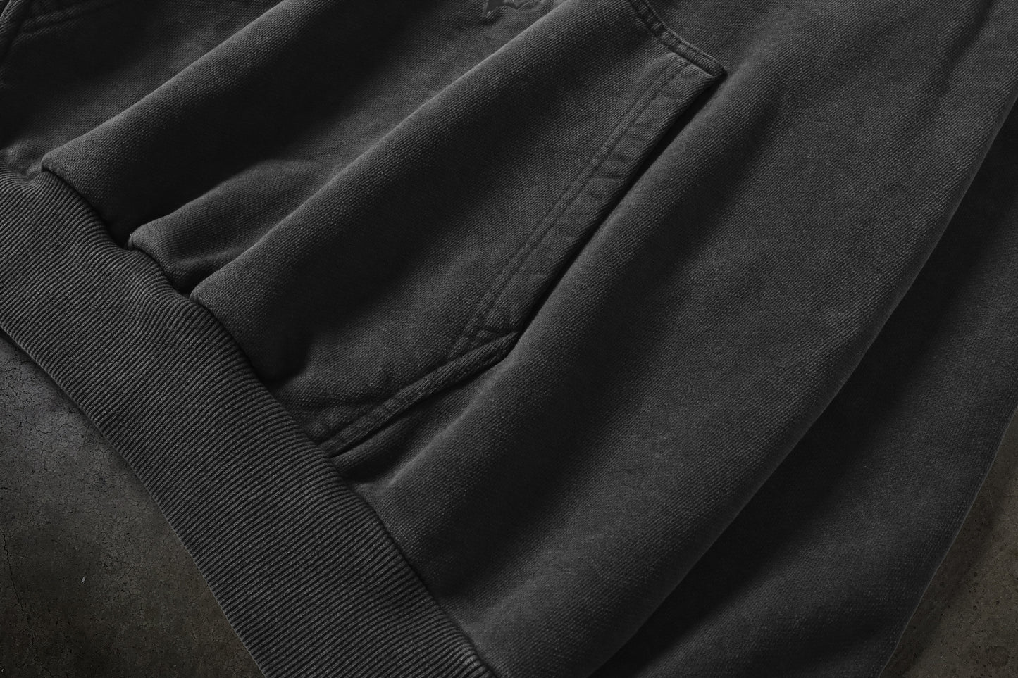 MASKED HOODIE (COAL)