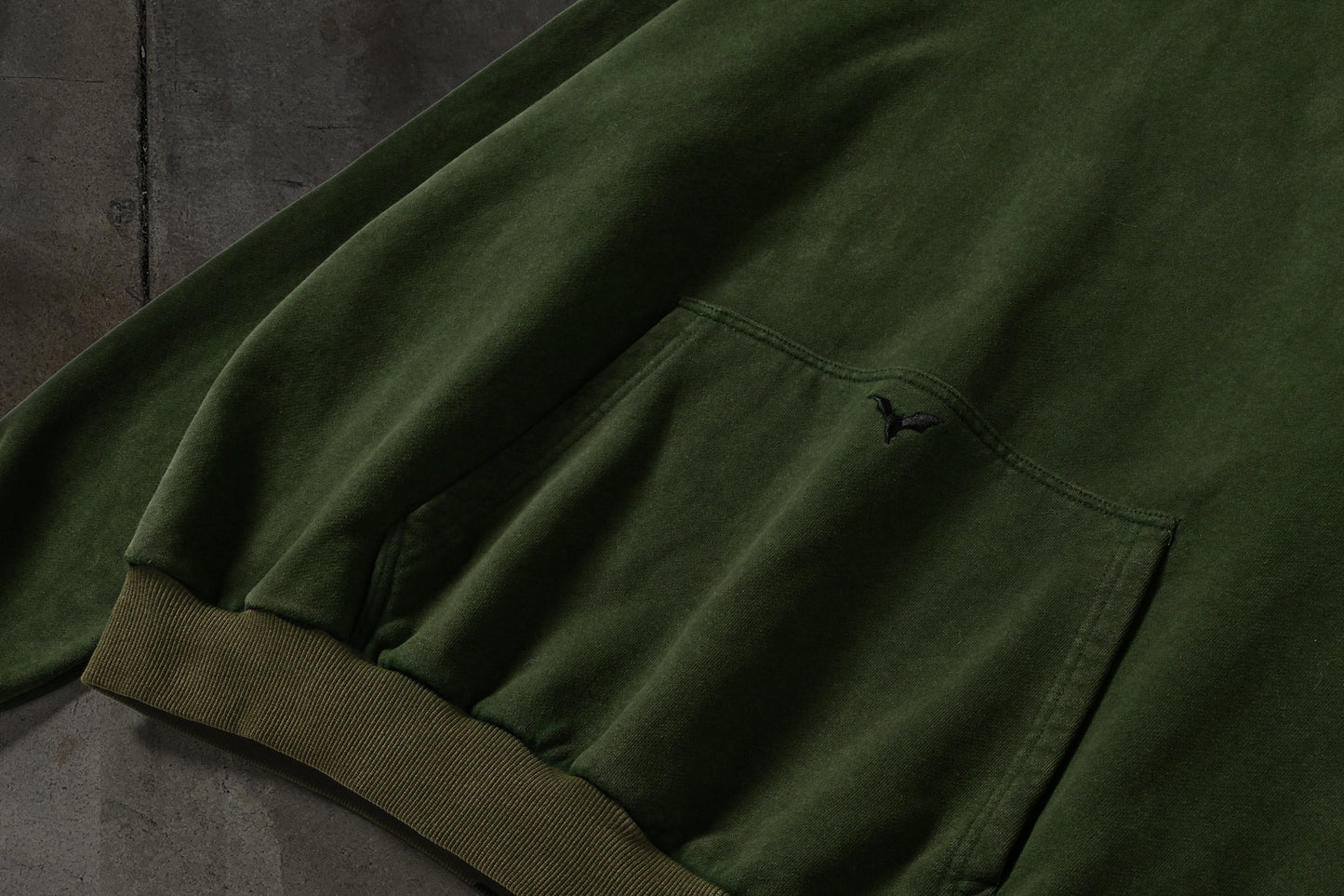 MASKED HOODIE (PINE)