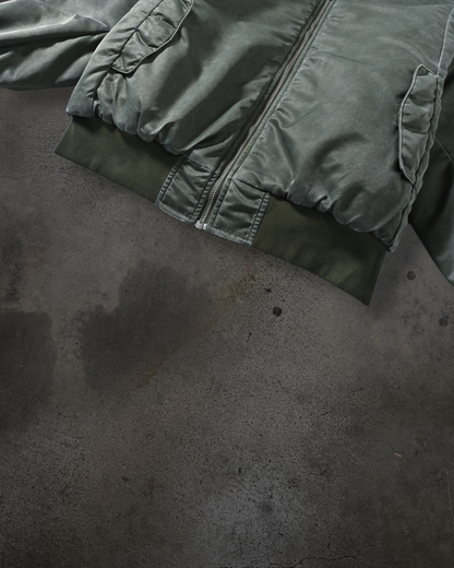DYED NYLON BOMBER (MILITARY GREEN)