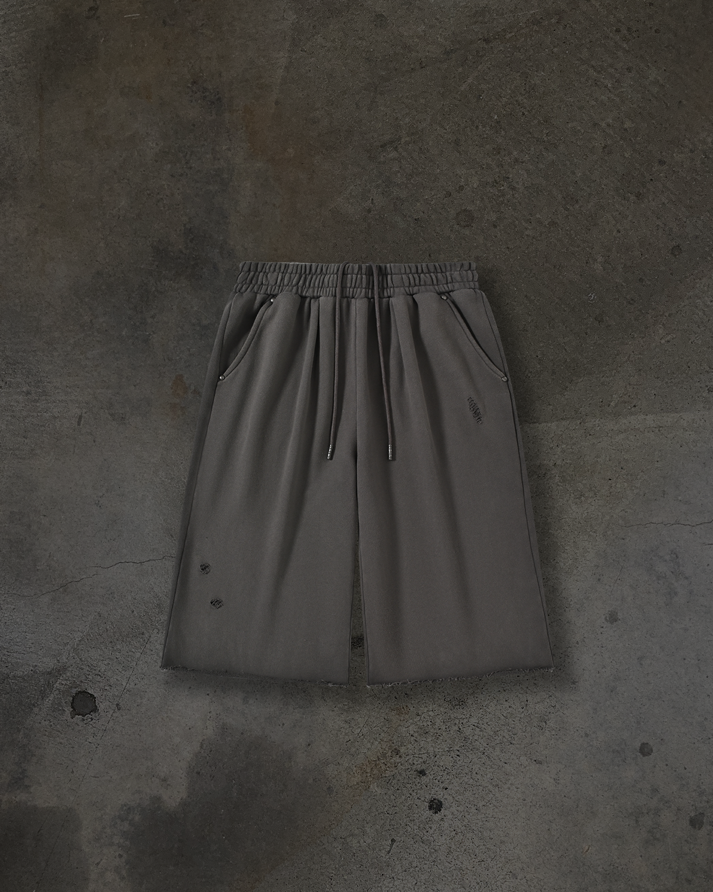 BAGGY SWEATSHORTS (GREY)