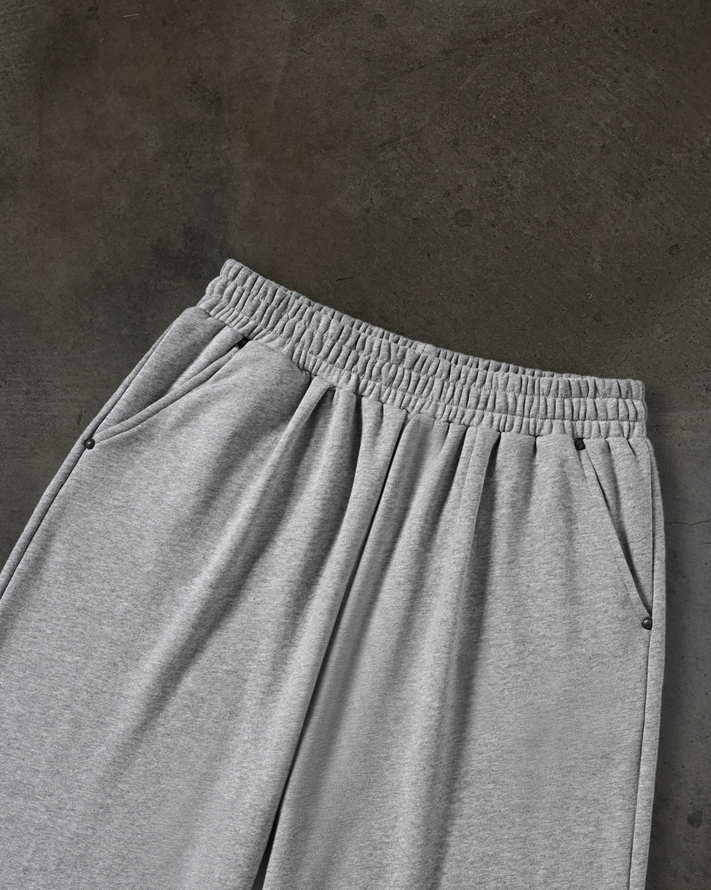 BAGGY SWEATSHORTS (HEATHER)