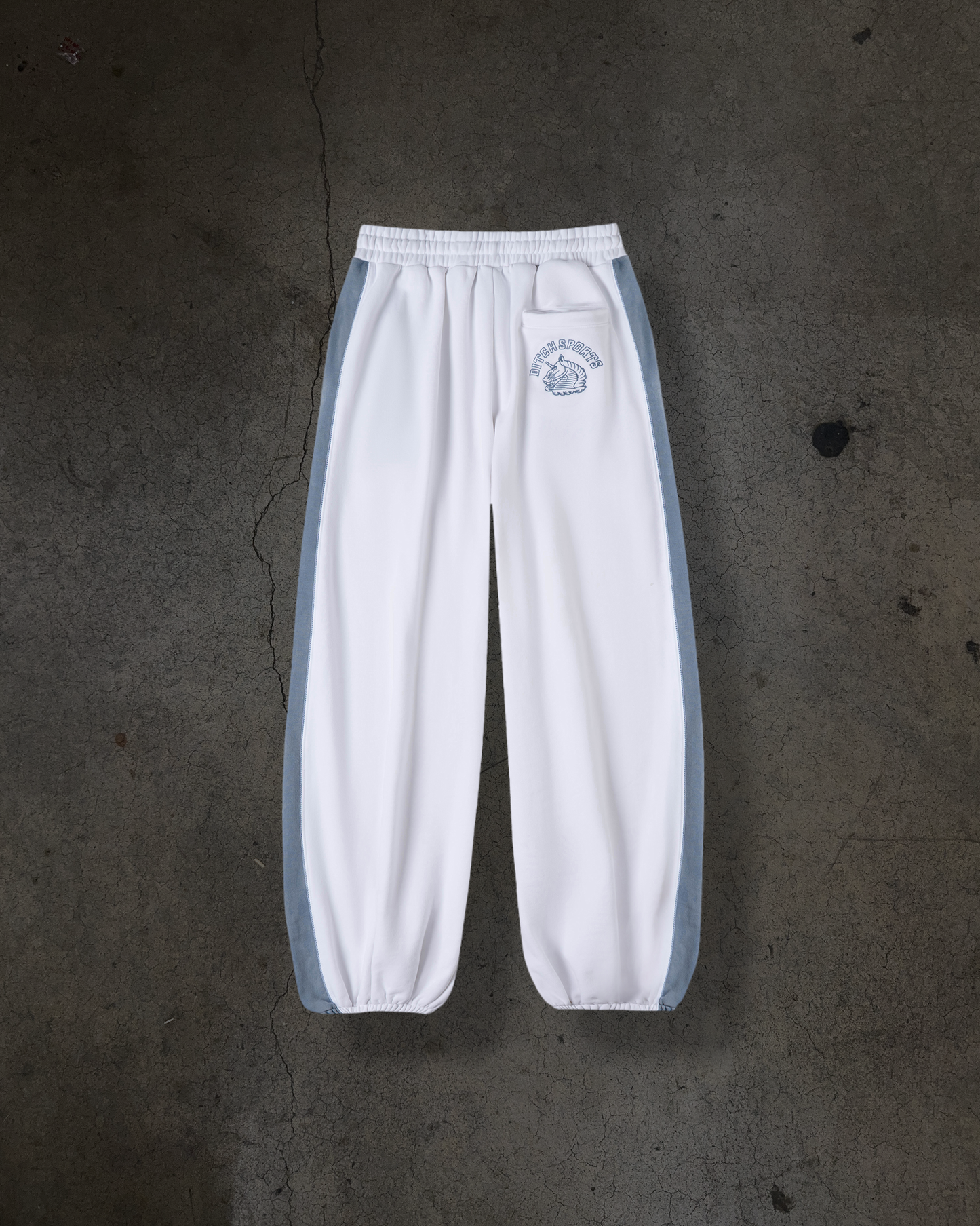 SPORT TRACK SWEATS (WHT/FLINT)