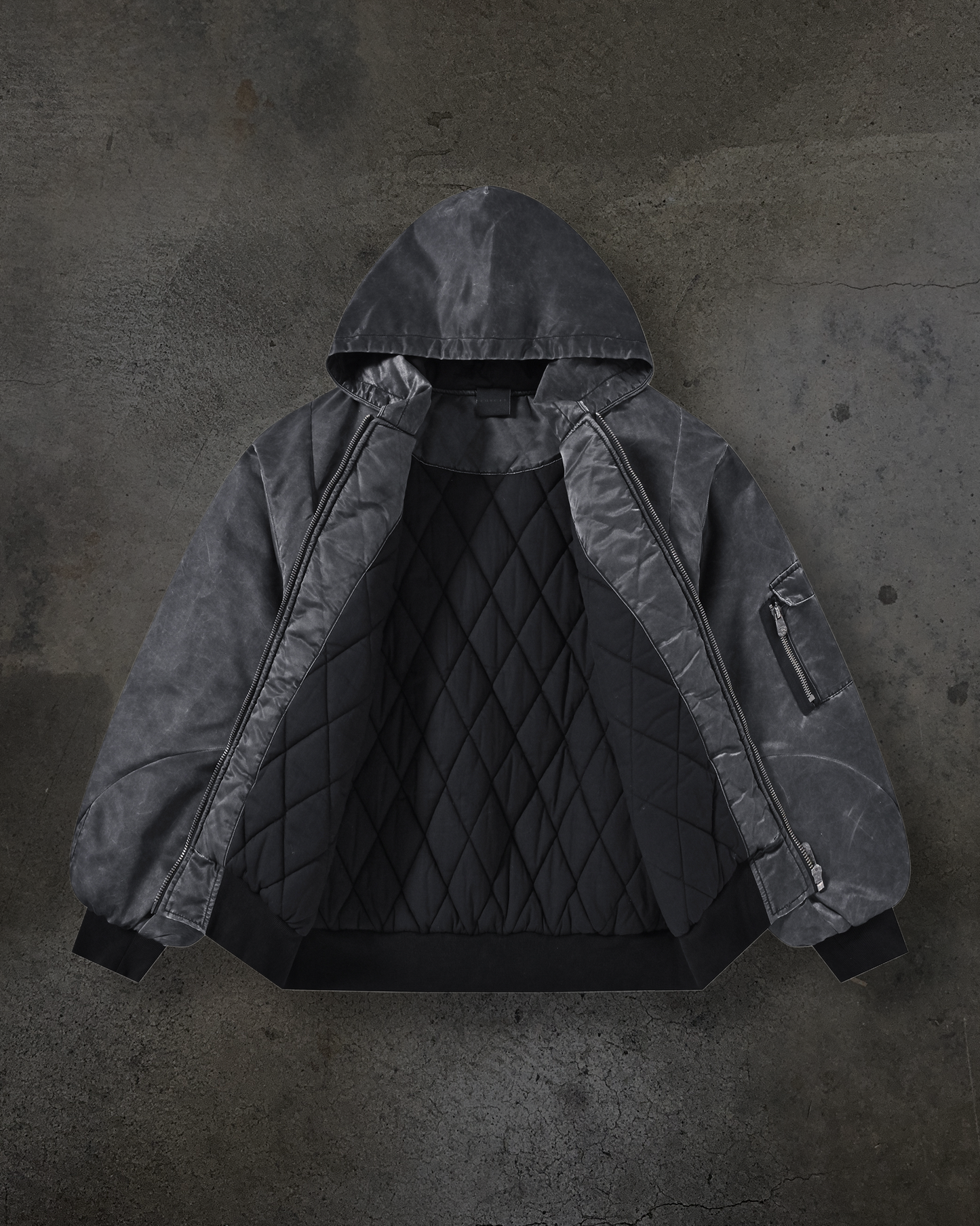 DYED NYLON BOMBER (COAL)