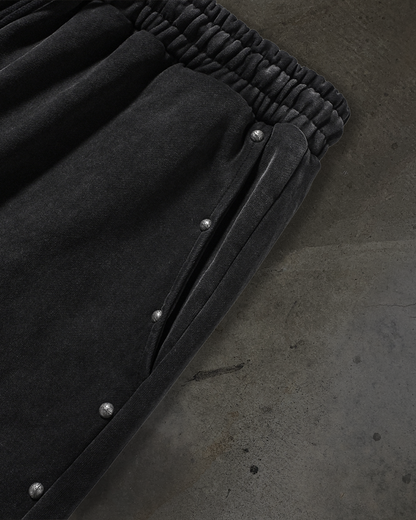 RIVET SWEATS (COAL)