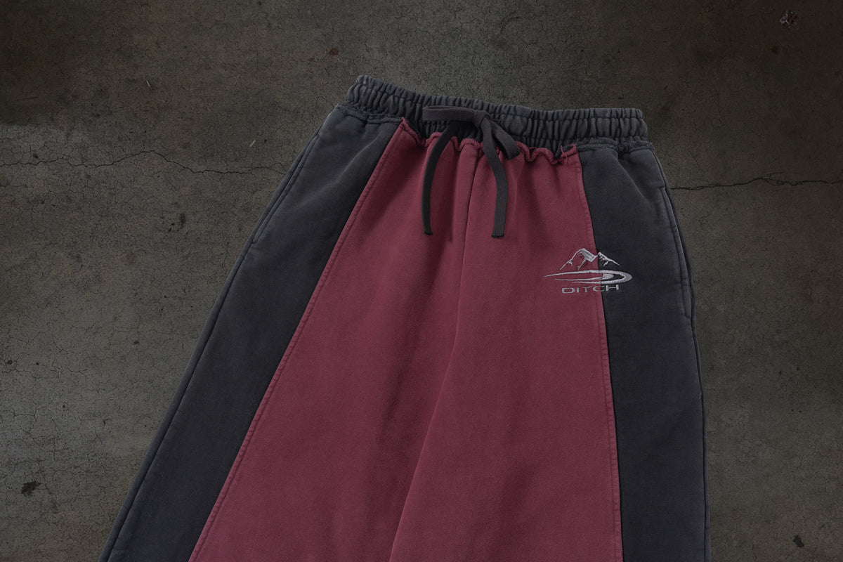 SUMMIT SWEATS (CRIMSON)