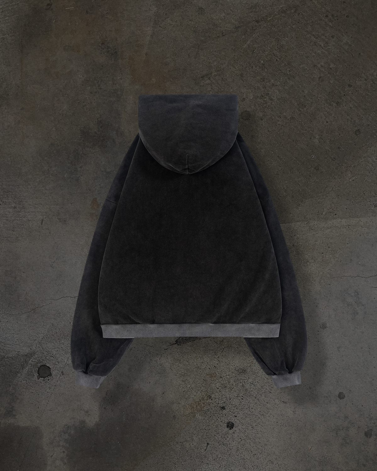 FACES PULLOVER (COAL)