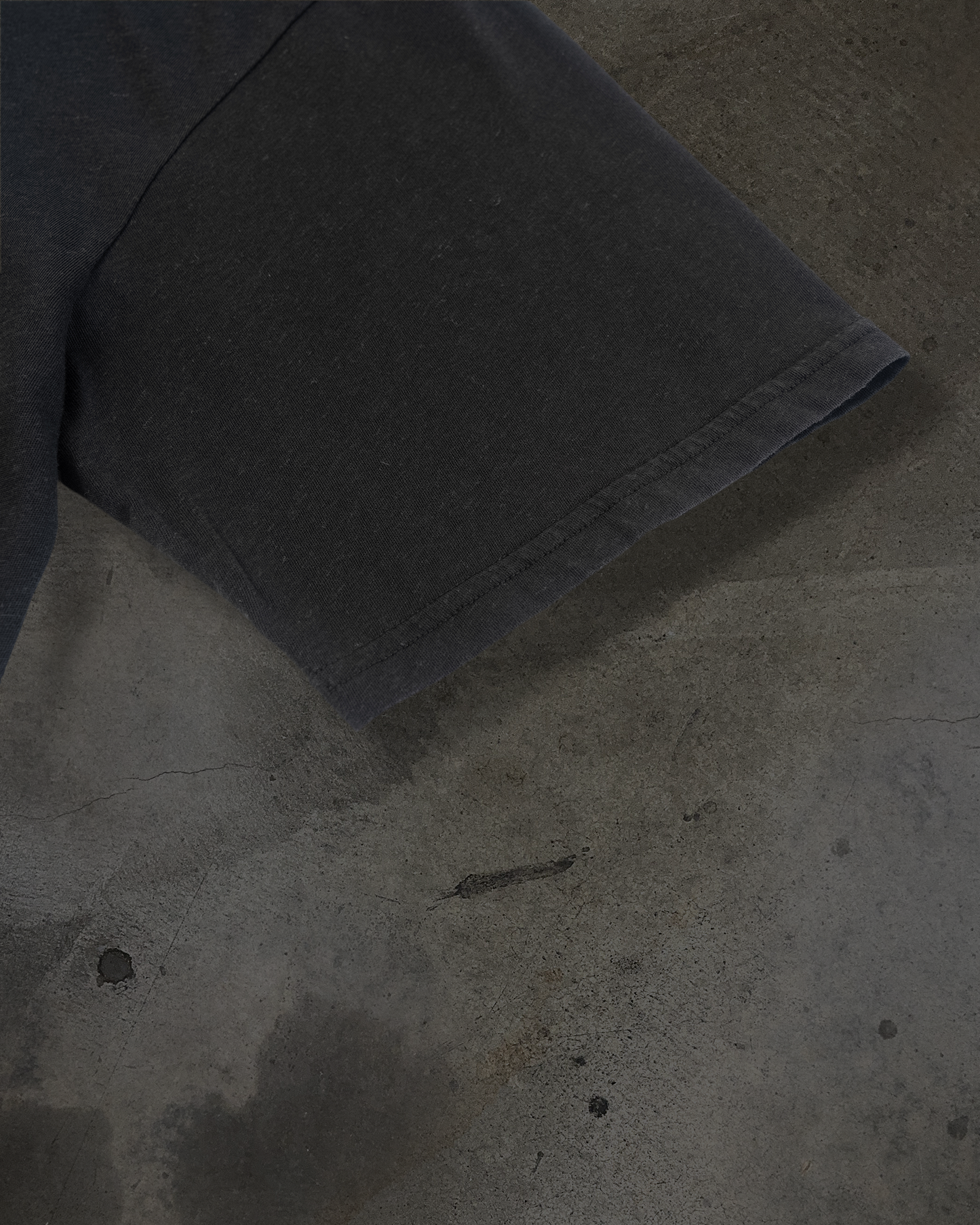 AXE TEE (COAL)
